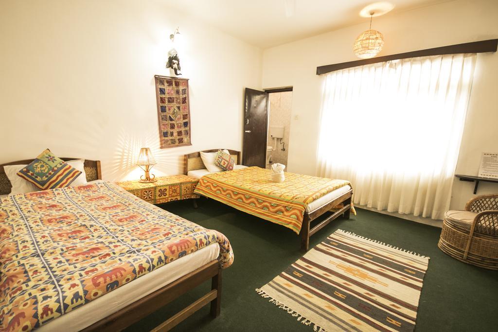 פוקהרה Peace Eye Guest House מראה חיצוני תמונה